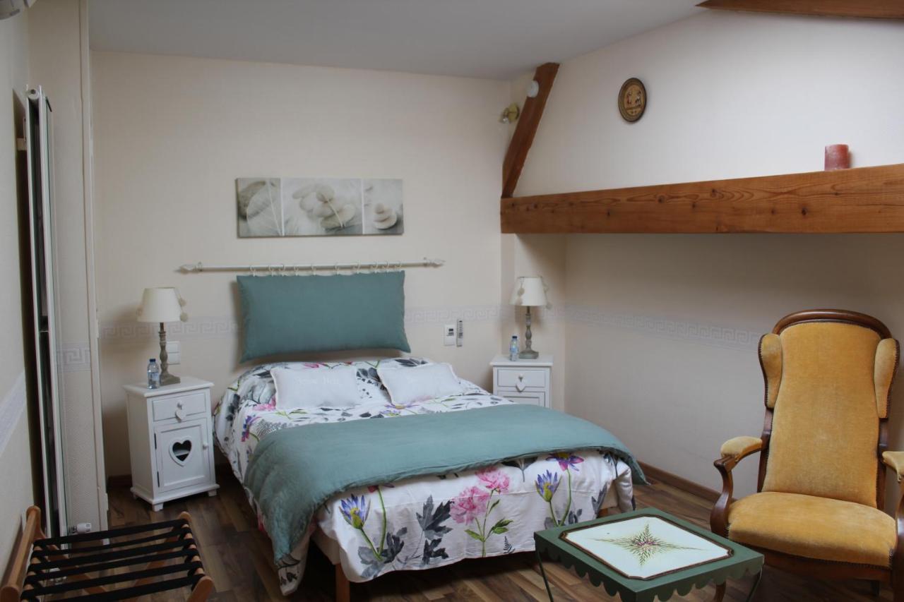 Les Charmes De Vincent - Le Loft Cabernet Bed & Breakfast Fronsac  Ngoại thất bức ảnh